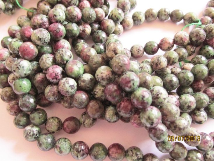 (image for) Green and purple agate rounds #1220-T13