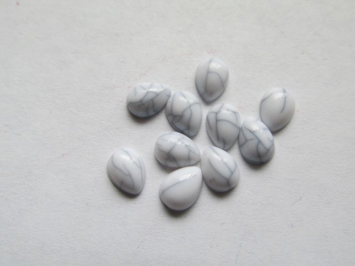 (image for) 6x8mm White Teardrop Acylic cabochon (10) #ECAB-9