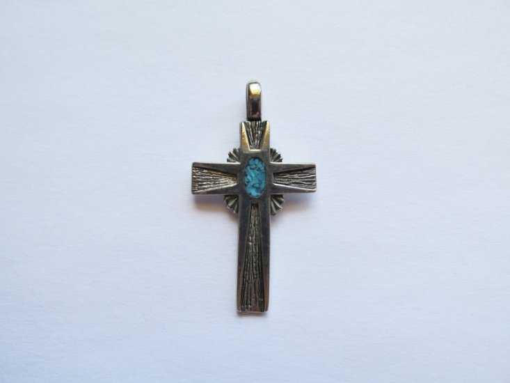 (image for) Silver Pewter Cross/Turquoise Center #CH113-38
