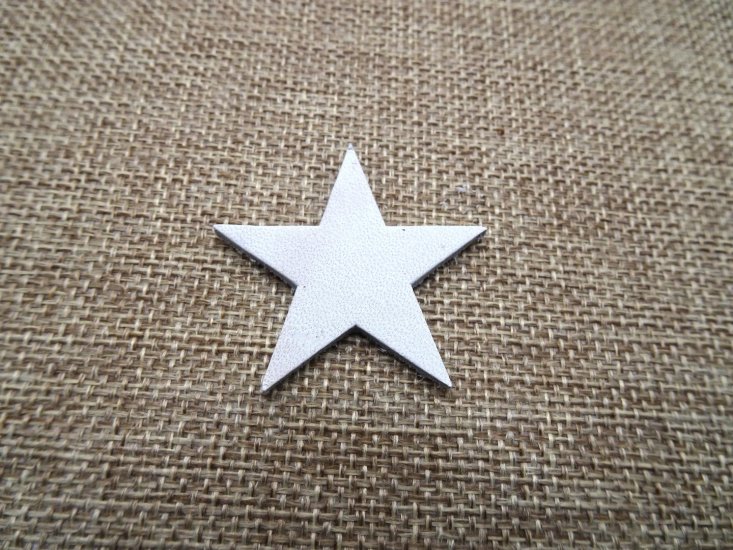(image for) White leather star 1 1/2" #LC252