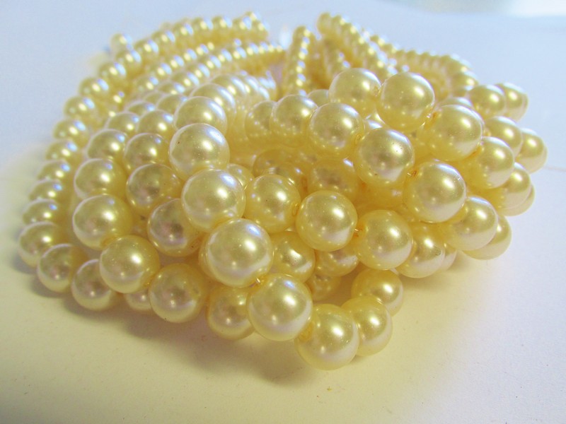 (image for) Off white Glass pearl beads #1260 - Click Image to Close