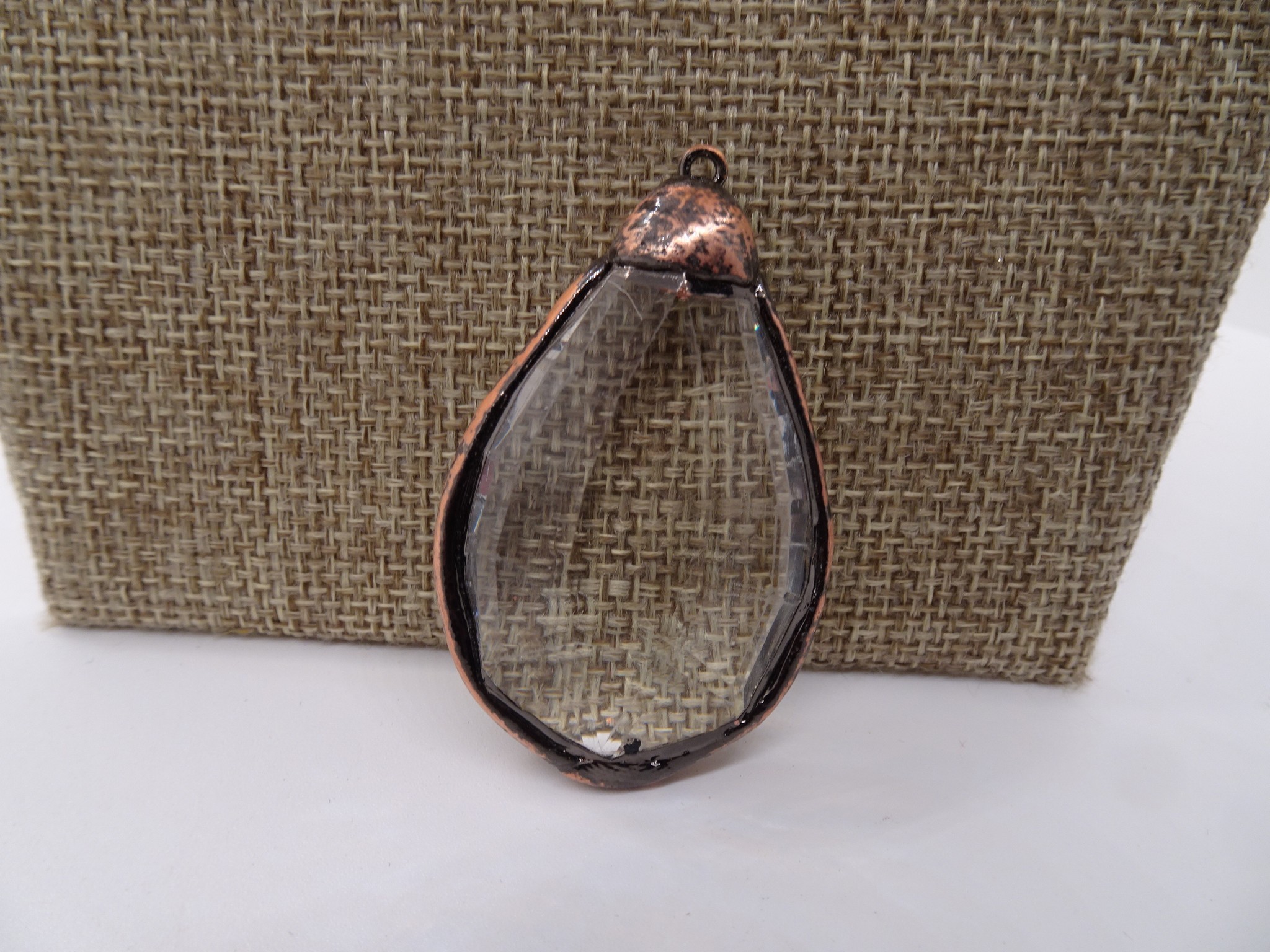 (image for) Crystal pendant with copper accents