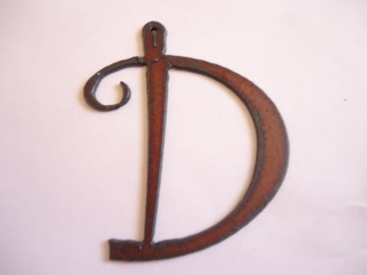 (image for) Initial Letter Curley Metal "D" 3" - Pendant #CMD-3