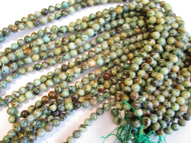(image for) Green African Turquoise rounds 8mm #1836