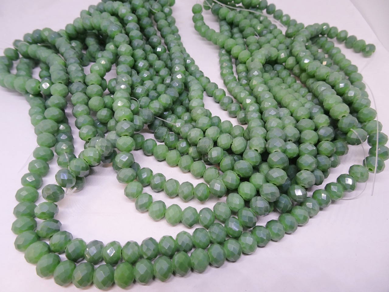 (image for) Green crystal beads 6x8mm #1661-C