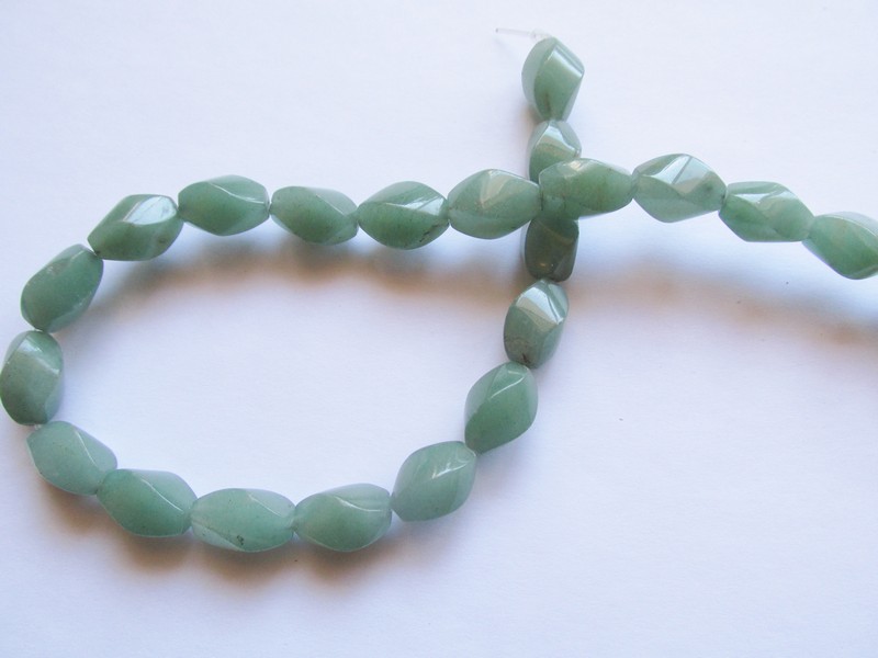 (image for) Green Jade swirl tube 12x15mm #1074