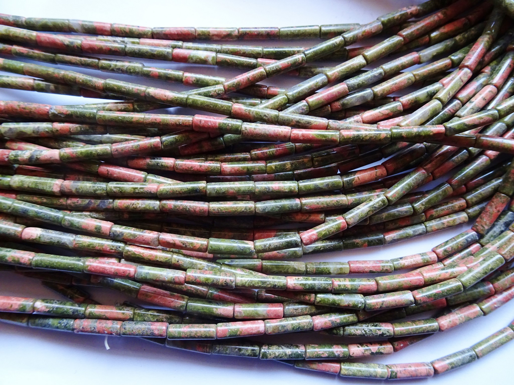 (image for) Green Unikite tube beads 4x13mm #1155