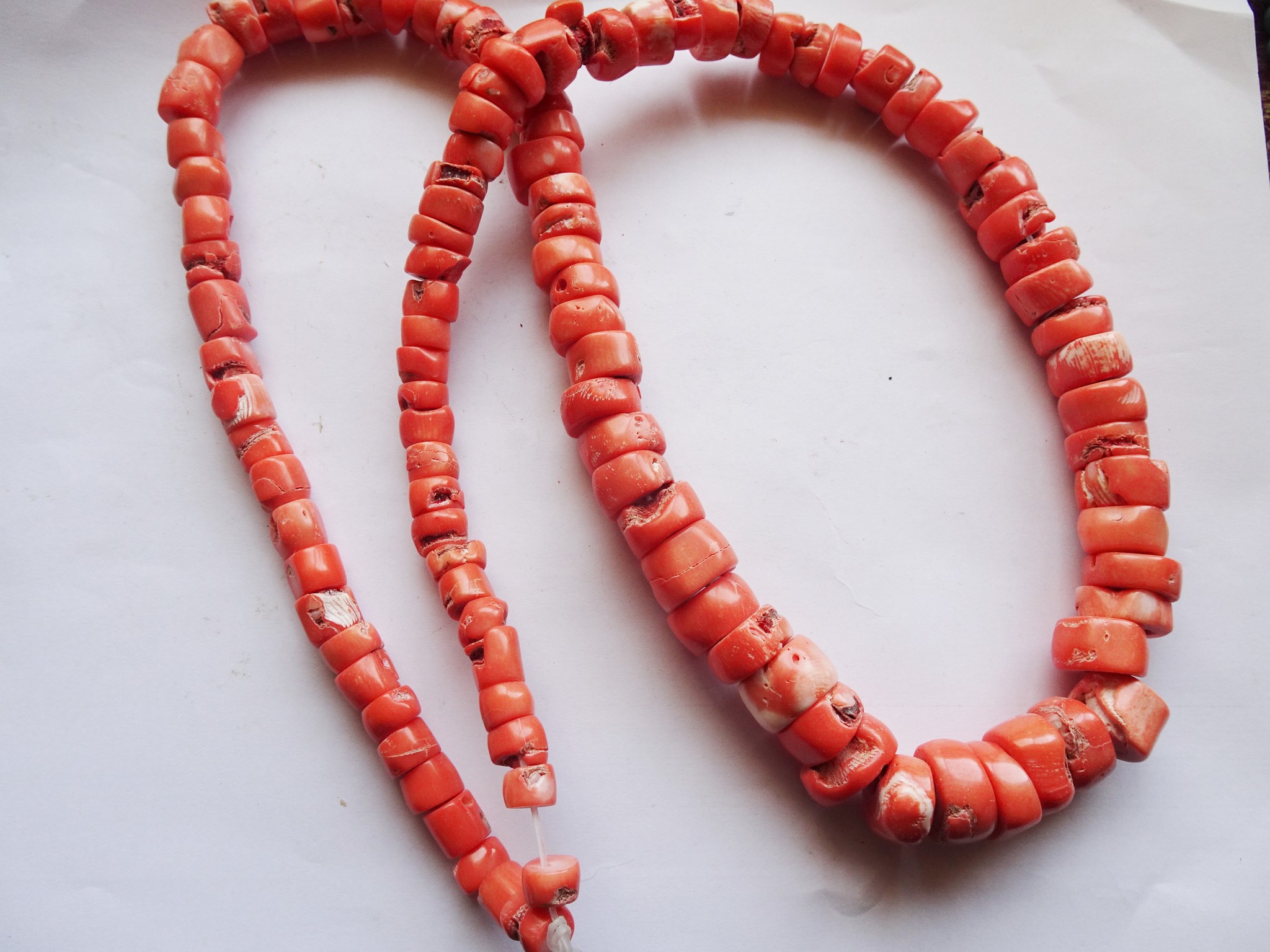 (image for) Orange coral graduated double strand beads #1384