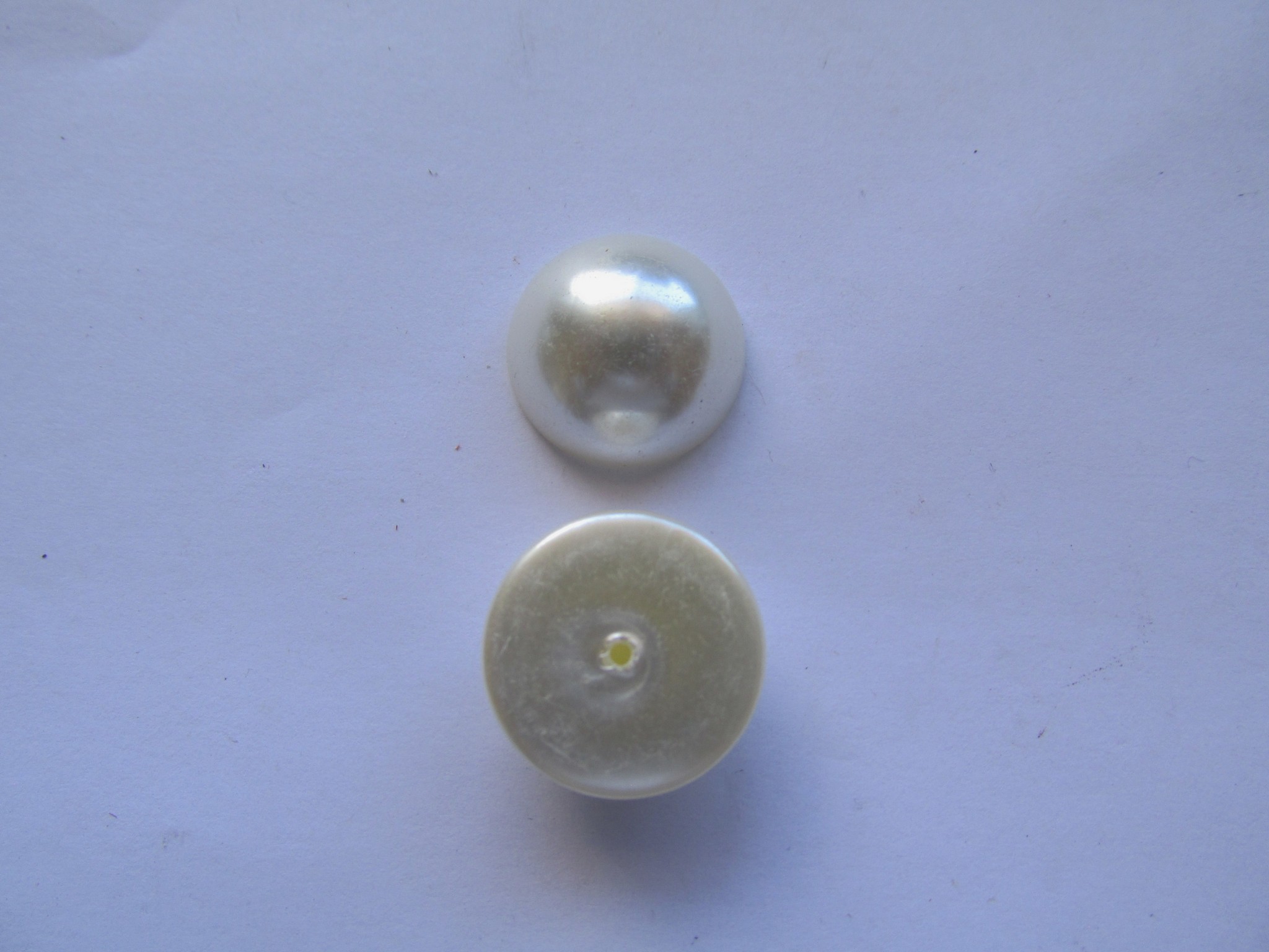 Modal Additional Images for Pearl flat back cabochon (1pcs) 16mm #CAB-12